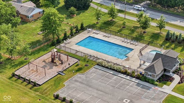 6885 Cardiff Drive, Mccordsville, IN 46055