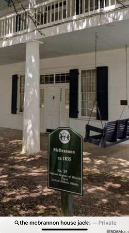 3222 College Street, Jackson, LA 70748