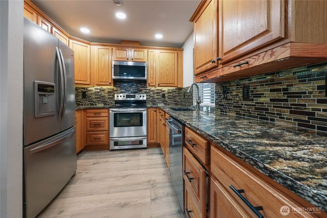 12902 210th Street E, Graham, WA 98338