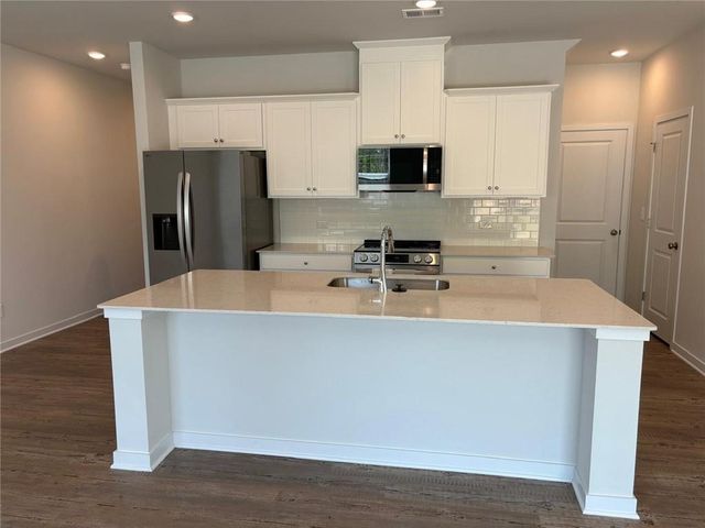 7308 Mulberry Trace, Flowery Branch, GA 30542