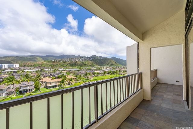 500 Lunalilo Home Road 18C, Honolulu, HI 96825