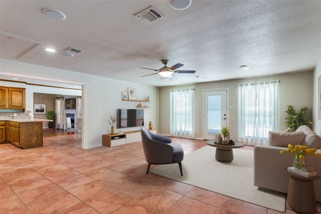 4100 Rawleigh Drive, Fort Worth, TX 76126