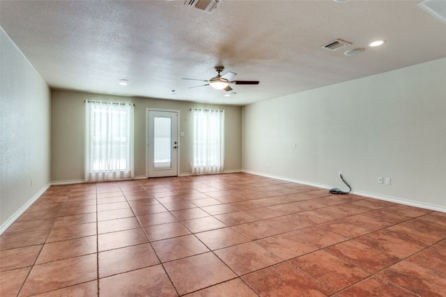 4100 Rawleigh Drive, Fort Worth, TX 76126