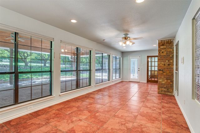 4100 Rawleigh Drive, Fort Worth, TX 76126