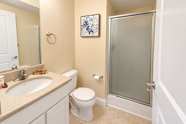 310-324 Rindge Ave 316-6, Cambridge, MA 02140