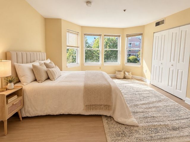 310-324 Rindge Ave 316-6, Cambridge, MA 02140