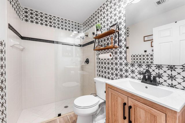 2446 San Pietro Circle, Palm Beach Gardens, FL 33410