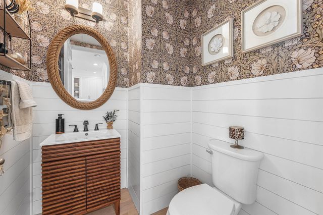 2446 San Pietro Circle, Palm Beach Gardens, FL 33410