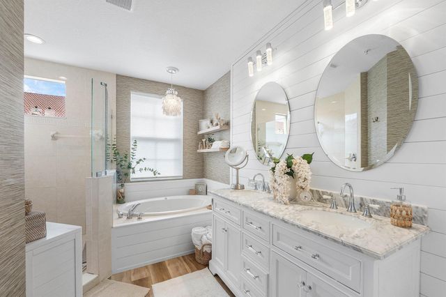 2446 San Pietro Circle, Palm Beach Gardens, FL 33410