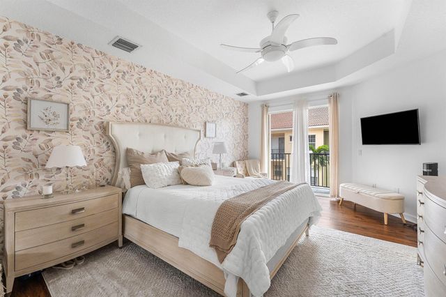 2446 San Pietro Circle, Palm Beach Gardens, FL 33410