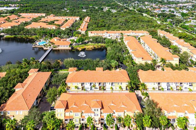 2446 San Pietro Circle, Palm Beach Gardens, FL 33410