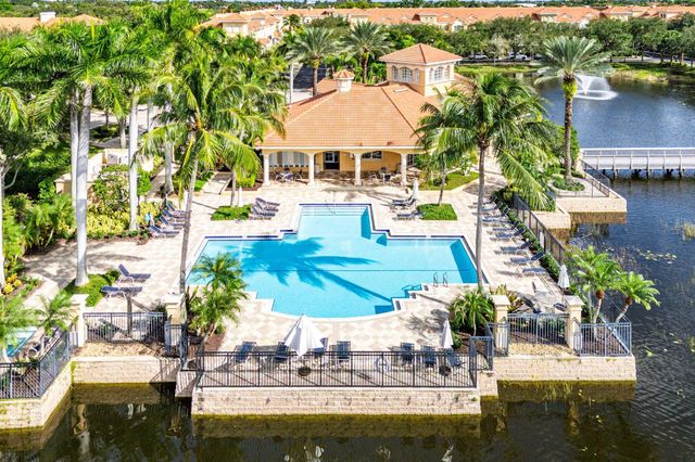 2446 San Pietro Circle, Palm Beach Gardens, FL 33410