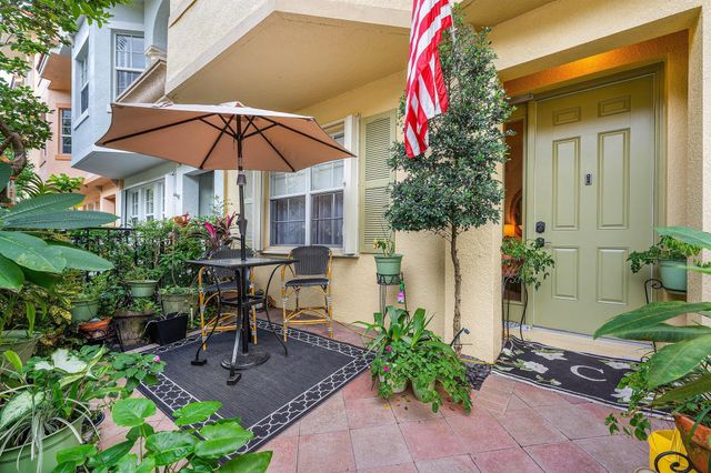 2446 San Pietro Circle, Palm Beach Gardens, FL 33410