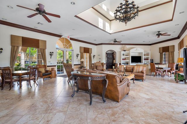 2446 San Pietro Circle, Palm Beach Gardens, FL 33410