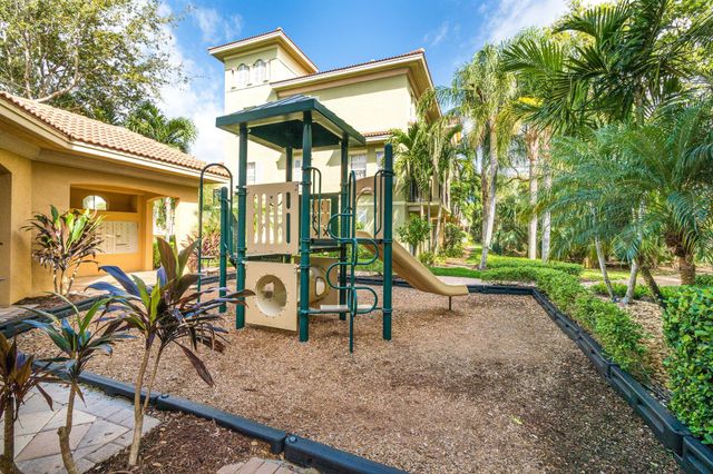 2446 San Pietro Circle, Palm Beach Gardens, FL 33410