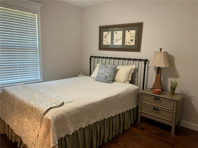 2805 N Louisville Avenue, Russellville, AR 72802