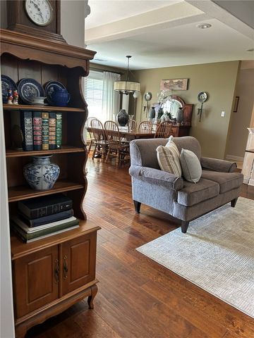 2805 N Louisville Avenue, Russellville, AR 72802