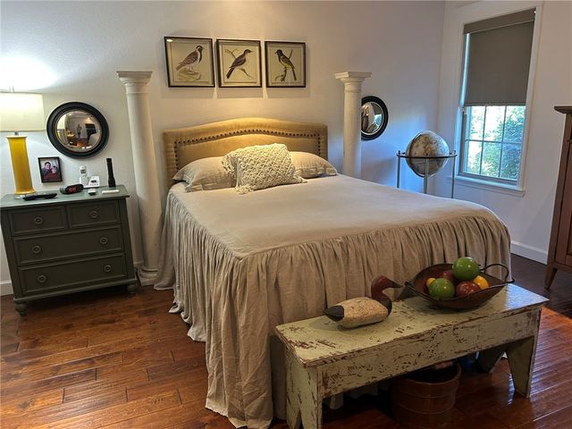 2805 N Louisville Avenue, Russellville, AR 72802