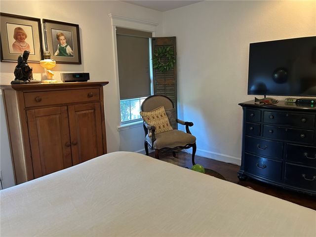 2805 N Louisville Avenue, Russellville, AR 72802