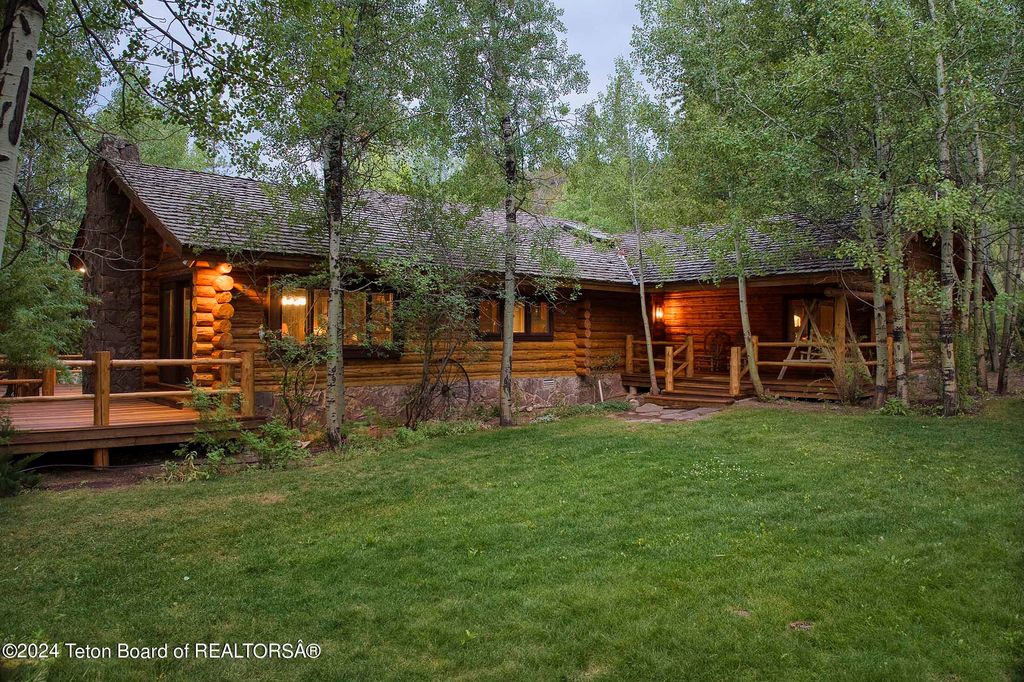 15400 GROS VENTRE Road, Kelly, WY 83011 photo 32