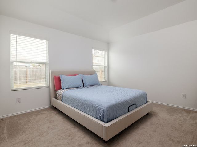340 SONTERRA DR, San Marcos, TX 78666