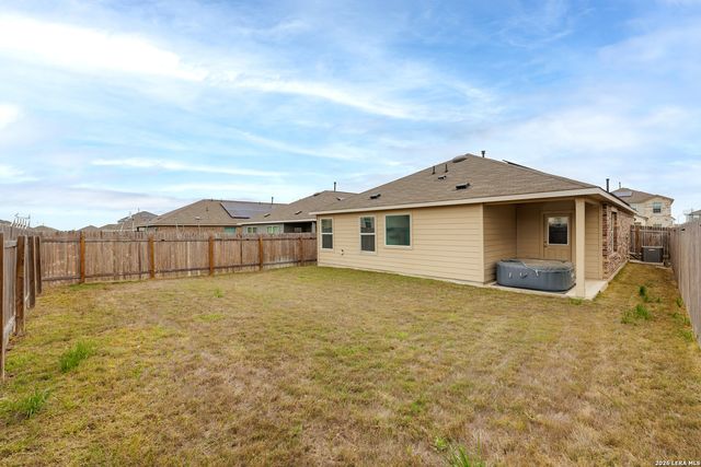 340 SONTERRA DR, San Marcos, TX 78666