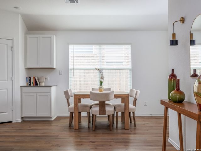 340 SONTERRA DR, San Marcos, TX 78666