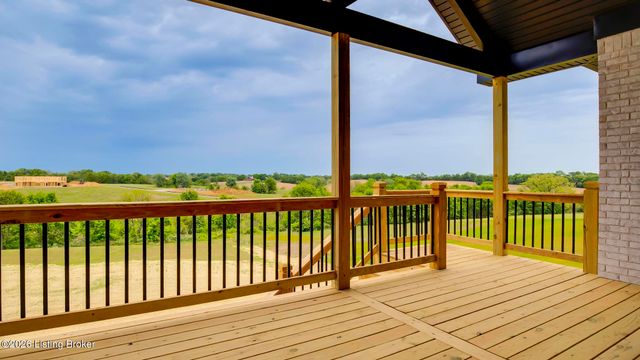 251 Hochstrasser Rd, Fisherville, KY 40023