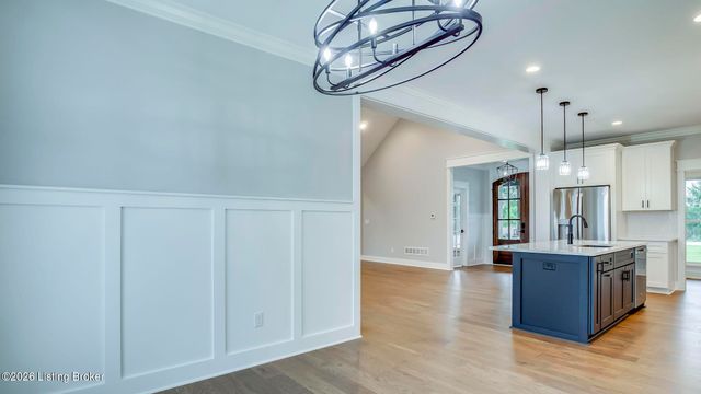 251 Hochstrasser Rd, Fisherville, KY 40023
