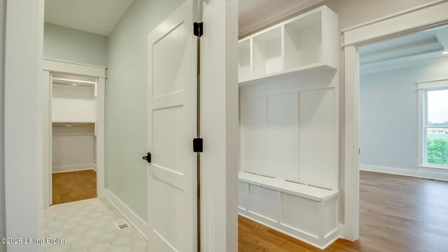 251 Hochstrasser Rd, Fisherville, KY 40023