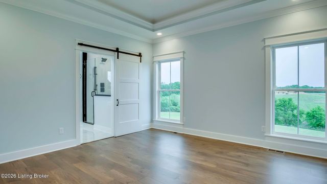251 Hochstrasser Rd, Fisherville, KY 40023
