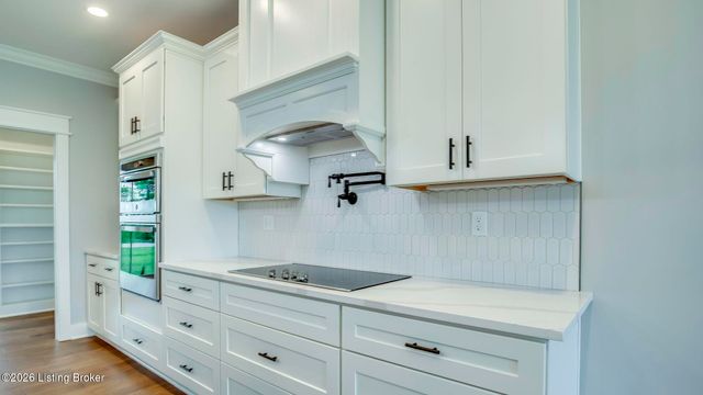 251 Hochstrasser Rd, Fisherville, KY 40023