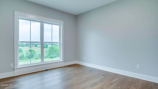 251 Hochstrasser Rd, Fisherville, KY 40023