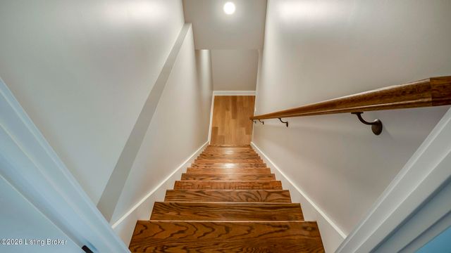 251 Hochstrasser Rd, Fisherville, KY 40023