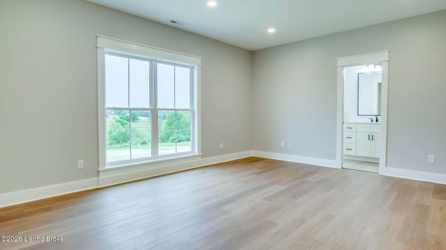251 Hochstrasser Rd, Fisherville, KY 40023