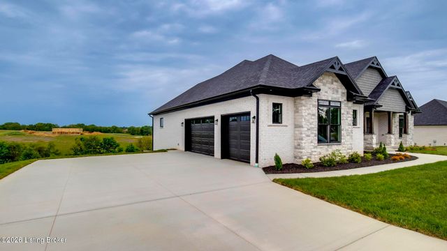 251 Hochstrasser Rd, Fisherville, KY 40023