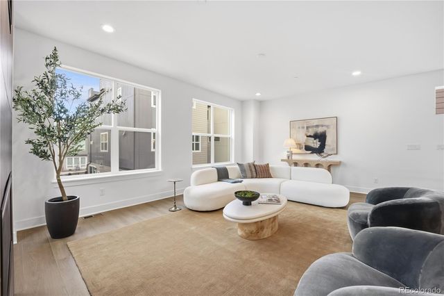 10916 E Hinsdale Circle, Englewood, CO 80112