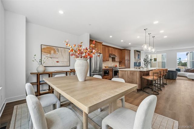 10916 E Hinsdale Circle, Englewood, CO 80112