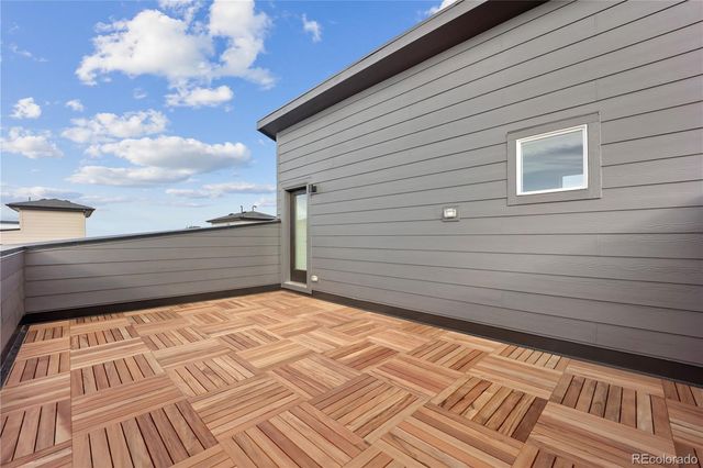 10916 E Hinsdale Circle, Englewood, CO 80112