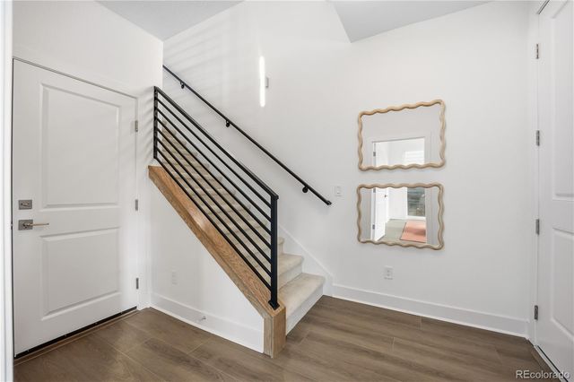 10916 E Hinsdale Circle, Englewood, CO 80112