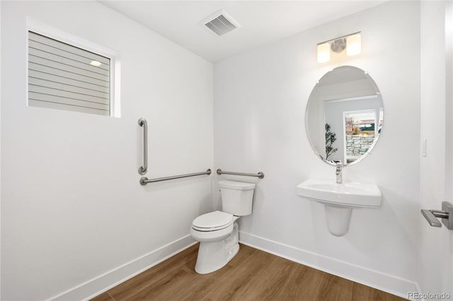 10916 E Hinsdale Circle, Englewood, CO 80112