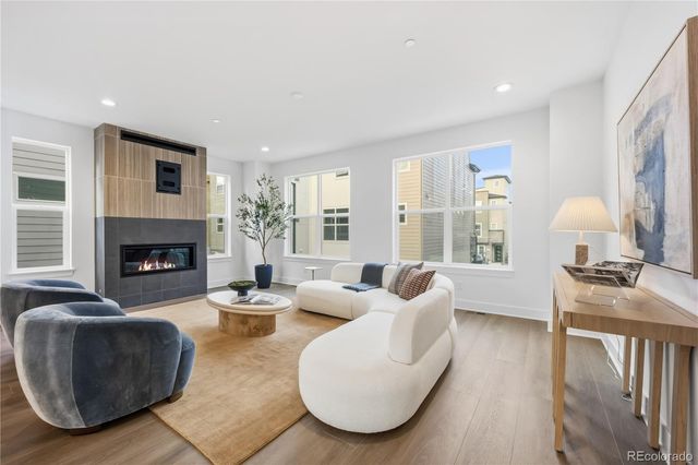 10916 E Hinsdale Circle, Englewood, CO 80112