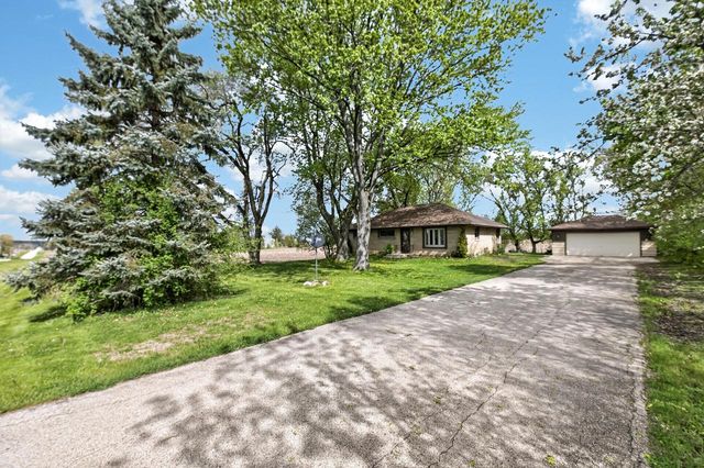3440 5 Mile ROAD, Caledonia, WI 53108