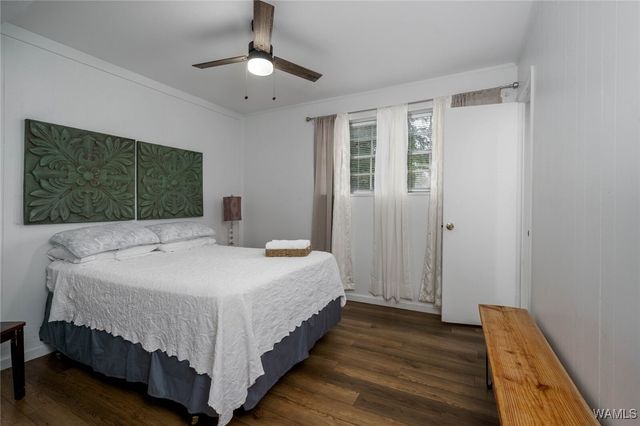 2105 CRESTWOOD, Northport, AL 35476