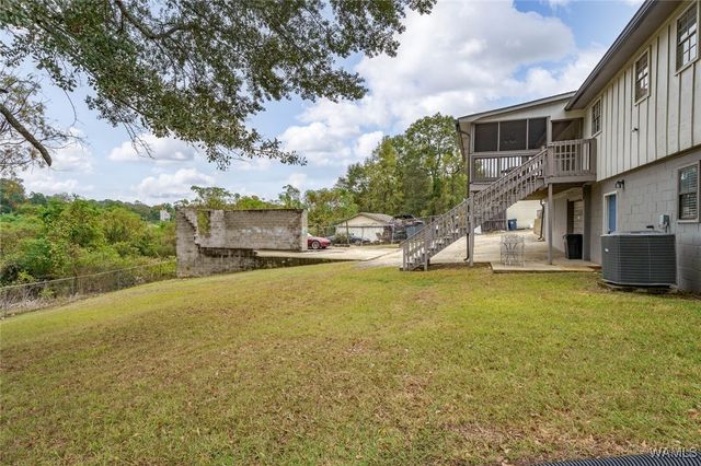 2105 CRESTWOOD, Northport, AL 35476