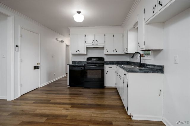 2105 CRESTWOOD, Northport, AL 35476