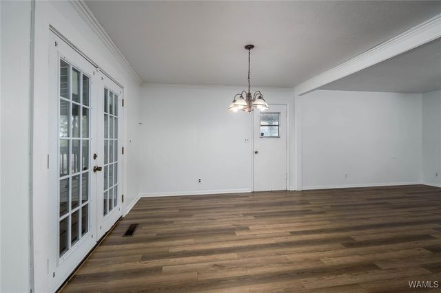 2105 CRESTWOOD, Northport, AL 35476