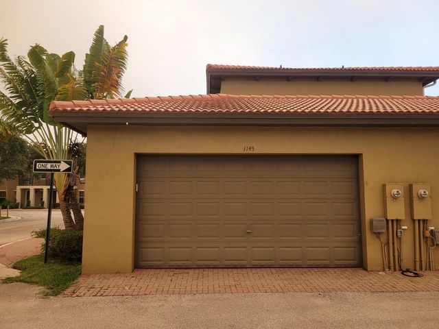 1145 SW 147th Terrace, Pembroke Pines, FL 33027