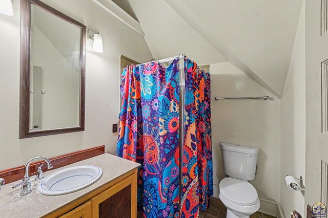 435 SW Buchanan ST, Topeka, KS 66606