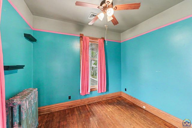 435 SW Buchanan ST, Topeka, KS 66606